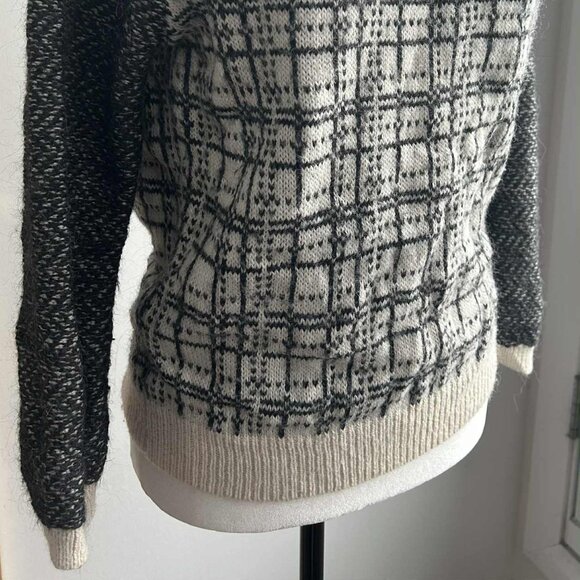 LOFT Soft Alpaca Blend Ivory & Charcoal Plaid Textured Knit Sweater – US M - Picture 2 of 11